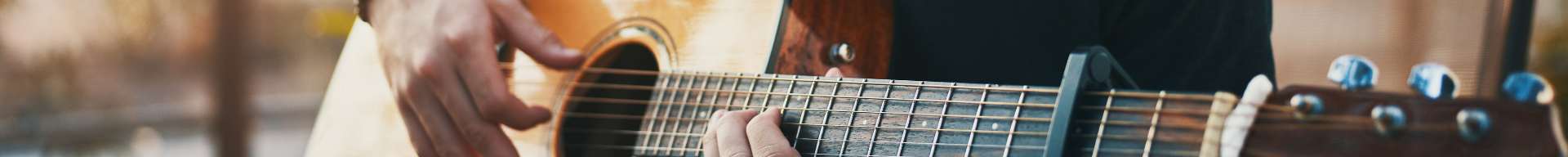 CHITARRE ACUSTICHE CHITARRE ACUSTICHE