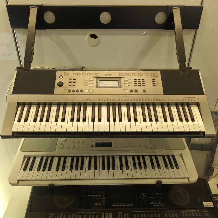 TASTIERA YAMAHA PSR-E353 USATA main product photo