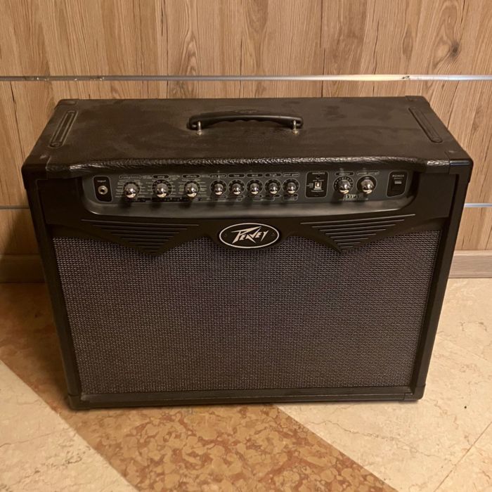 AMPLIFICATORE CHITARRA PEAVEY VYPYR 100 USATO main product photo