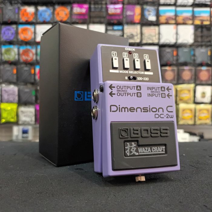 PEDALE CHITARRA BOSS DC-2W DIMENSION C100 USATO main product photo