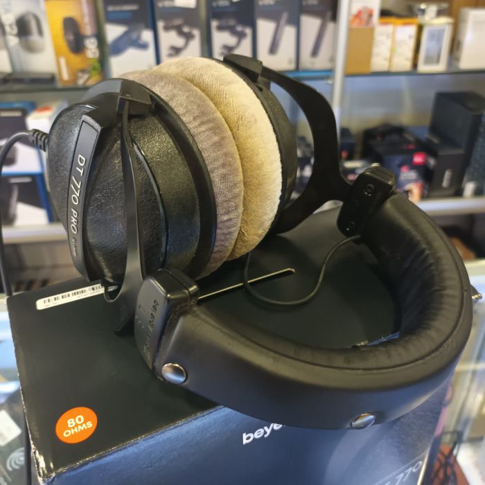 CUFFIA BEYER DT77080DM main product photo