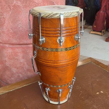 Tamburo Dholak realizzato in India 