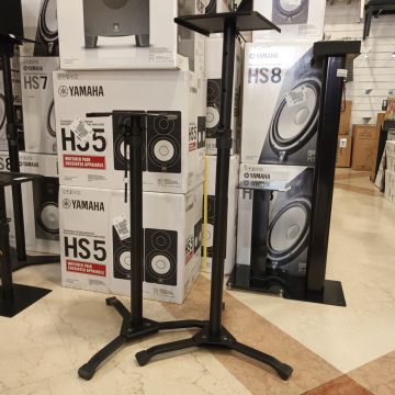COPPIA STATIVI PER CASSE MONITOR PRONOMIC USATI